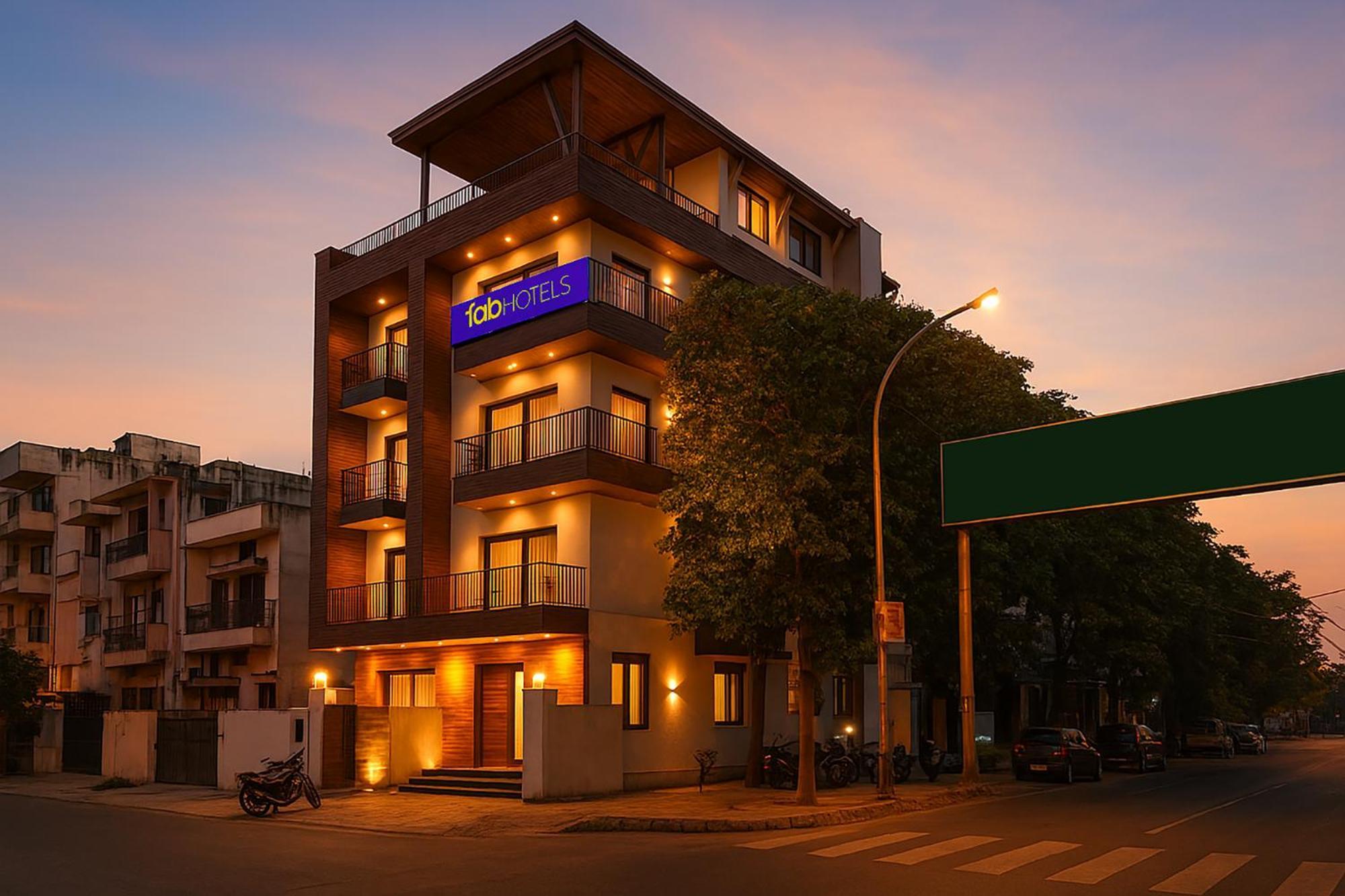 Fabhotel F9 Sector 19 โนอิดา ภายนอก รูปภาพ
